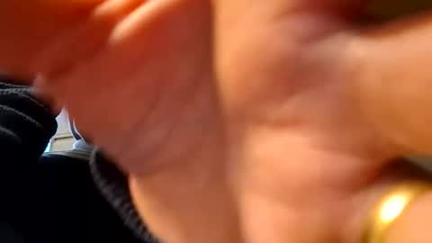 Snapshot of thobbincock chatting on March 2026 03:18:01 PM thobbincock online show from March 2026 03:18:01 PM