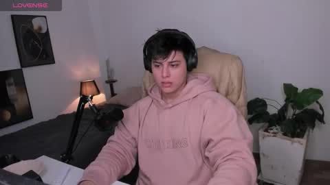 thom_ohtani online show from November 2025 03:16:02 AM