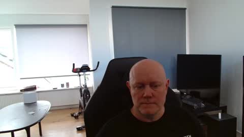 thomas315627 online show from June 2026 02:15:02 PM