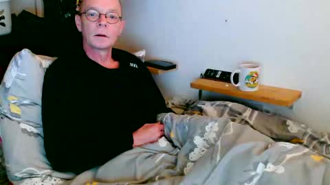 Snapshot of thomas6799 chatting on November 2025 05:42:02 AM thomas6799 online show from November 2025 05:42:02 AM