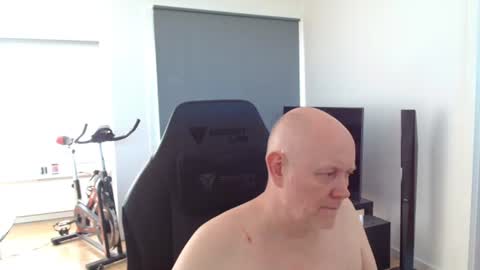 thomas806035 online show from June 2026 03:05:02 PM