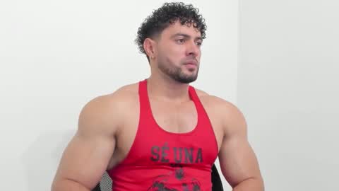 Snapshot of thomas_brandon chatting on October 2025 12:20:01 AM Thomas Brandon online show from October 2025 12:20:01 AM