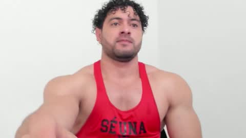 Snapshot of thomas_brandon chatting on October 2025 09:11:01 AM Thomas Brandon online show from October 2025 09:11:01 AM