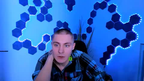 thomas_crow online show from February 2026 07:51:02 PM