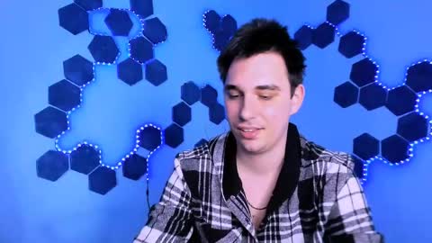 thomas_crow online show from May 2026 07:00:01 PM
