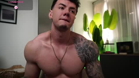 Thomas Falcon online show from March 2026 09:28:01 PM