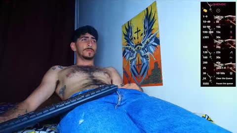 thomas_ks11 online show from November 2025 01:05:02 AM