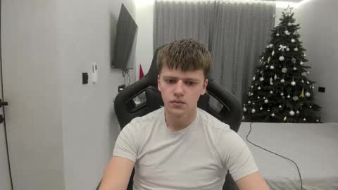 Tomas online show from February 2026 01:48:01 AM