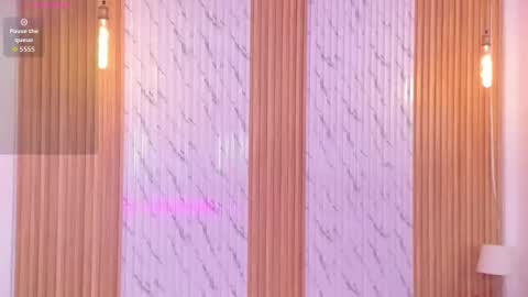 Thomas online show from October 2025 12:26:01 PM