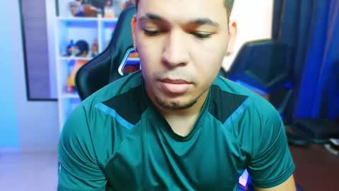 Thomas online show from October 2025 06:14:02 AM