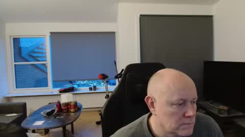 Snapshot of thomash32 chatting on December 2025 02:58:02 PM thomash32 online show from December 2025 02:58:02 PM