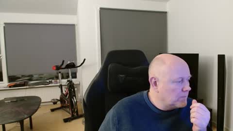 Snapshot of thomash32 chatting on February 2026 06:34:02 PM thomash32 online show from February 2026 06:34:02 PM