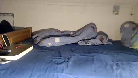 Snapshot of thomasleiber chatting on December 2025 12:12:01 PM Thomas online show from December 2025 12:12:01 PM