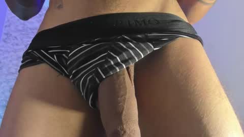 thomass_conor online show from October 2025 05:48:02 PM