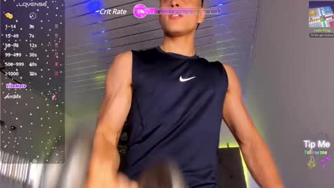 Snapshot of thomklein chatting on February 2025 06:15:02 PM Thom Klein online show from February 2025 06:15:02 PM