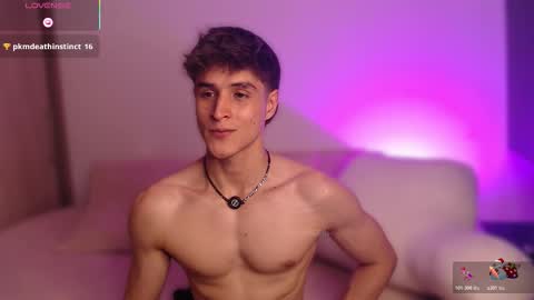 Thom Klein online show from December 2025 07:53:02 PM