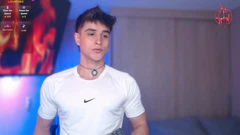 Snapshot of thomklein chatting on March 2026 07:57:01 PM Thom Klein online show from March 2026 07:57:01 PM