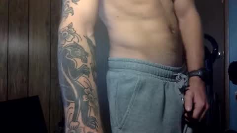 Toned Guy 4 Thrills online show from December 2025 09:33:01 PM