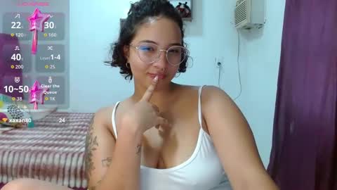 Snapshot of thompson_ari chatting on January 2026 04:11:01 PM thompson ari online show from January 2026 04:11:01 PM