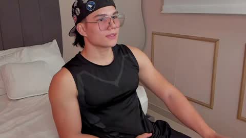 Thony online show from May 2026 07:29:01 PM