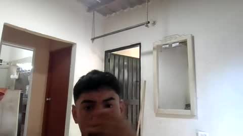 Snapshot of thonybeiio chatting on October 2025 06:37:01 PM thonybeiio online show from October 2025 06:37:01 PM