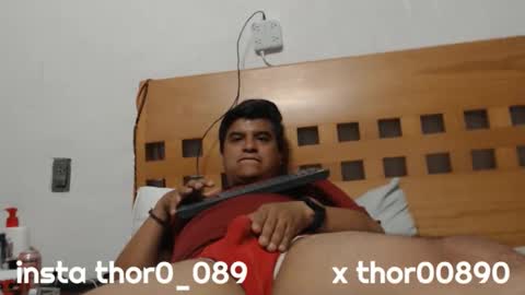 thor0200 online show from April 2026 04:39:01 AM