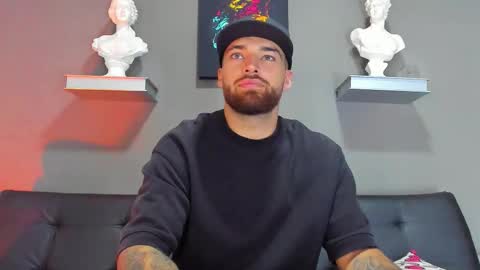 Snapshot of thor_evans chatting on October 2025 09:23:02 PM thor_evans online show from October 2025 09:23:02 PM