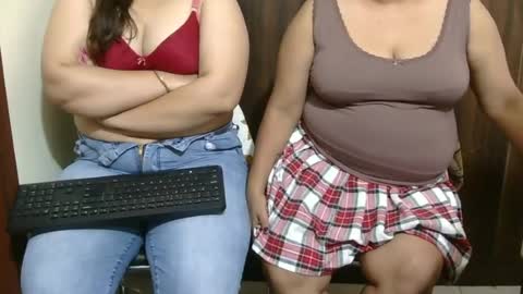 kabir 32 guy khushi 31 wife kavya 23 sexy frnd online show from July 2026 07:55:01 AM