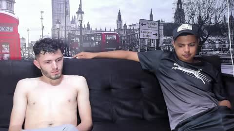 Snapshot of threesome_sexy chatting on January 2025 10:05:02 AM BRITHANY BRYAN ALEX online show from January 2025 10:05:02 AM