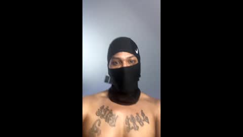 Snapshot of throattaker4l_ chatting on February 2026 07:40:01 AM ThroatTaker4l online show from February 2026 07:40:01 AM