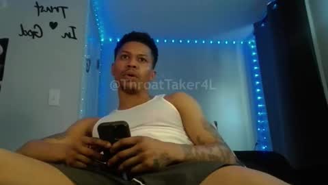 Snapshot of throattaker4l_ chatting on March 2026 12:16:01 PM ThroatTaker4l online show from March 2026 12:16:01 PM