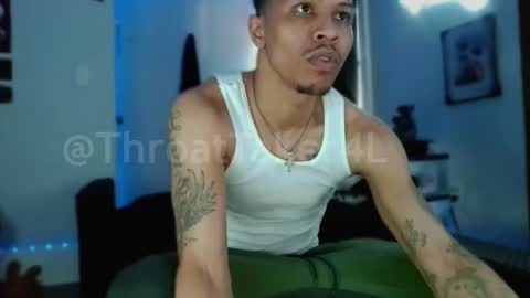 Snapshot of throattaker4l_ chatting on April 2026 01:26:01 PM ThroatTaker4l online show from April 2026 01:26:01 PM