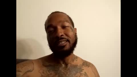 thuggpassion313 online show from September 2025 07:00:01 AM