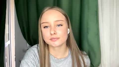 Dana online show from November 2025 09:20:02 AM