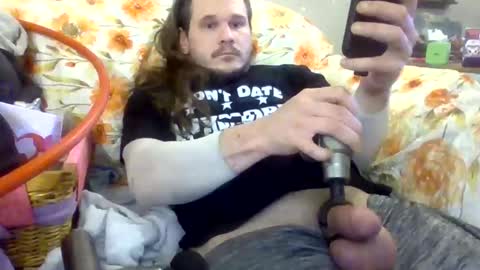thunder8u42 online show from April 2026 02:36:02 PM