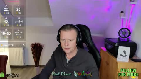        Follow me Sgame por favor  online show from February 2025 10:09:01 PM