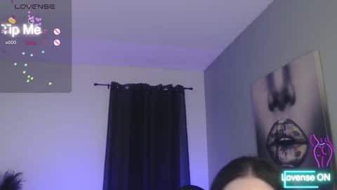 Tia Bella online show from November 2025 01:27:02 AM