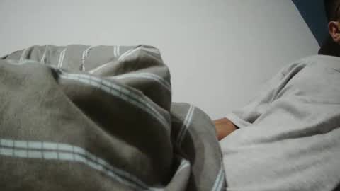 tiago2588 online show from February 2025 11:57:02 PM