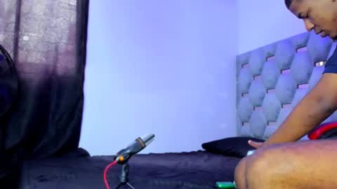 Snapshot of tiago_xxx_ chatting on September 2025 05:07:01 PM tiago_xxx_ online show from September 2025 05:07:01 PM