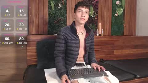 Snapshot of tiam_muller chatting on October 2025 04:04:02 AM Tiam Muller online show from October 2025 04:04:02 AM