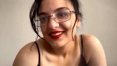 Snapshot of tiameakin chatting on October 2025 07:20:02 AM Mary online show from October 2025 07:20:02 AM