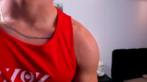 Tian Brooks online show from September 2025 04:36:01 AM