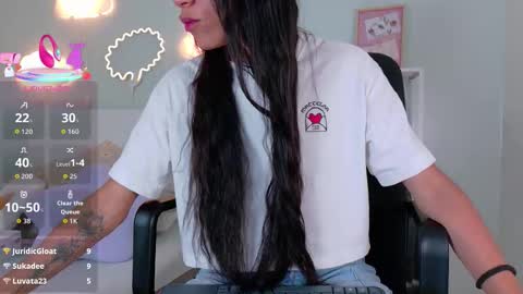 TIANA  online show from September 2025 07:39:02 PM