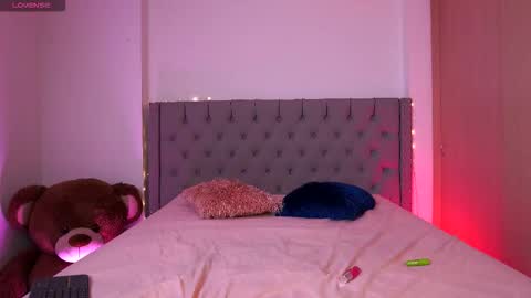 Snapshot of tiana_sanders chatting on February 2026 02:16:01 AM TATIANA online show from February 2026 02:16:01 AM