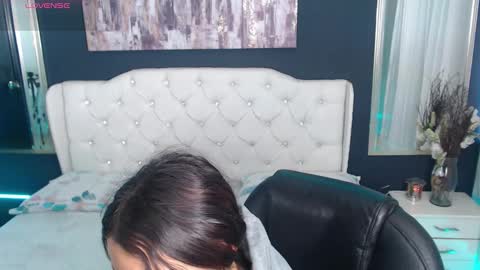 Snapshot of tiana_scot chatting on September 2025 12:40:01 PM LIA online show from September 2025 12:40:01 PM