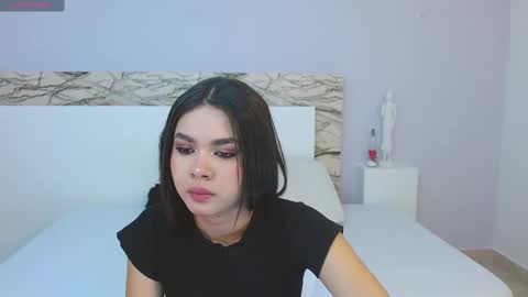 tianaglow4 online show from March 2025 11:37:02 AM