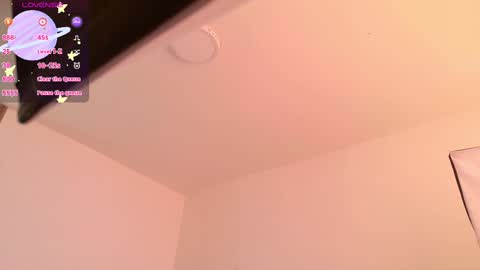 Snapshot of tianale chatting on October 2025 07:56:02 PM Tiana Le online show from October 2025 07:56:02 PM