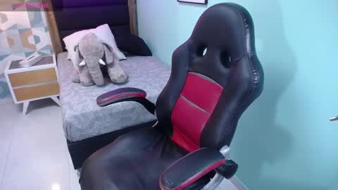 tianapiket online show from January 2025 11:33:02 AM