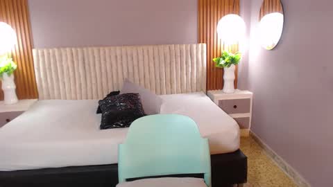 Snapshot of tianasky chatting on October 2025 08:28:02 PM tianasky online show from October 2025 08:28:02 PM