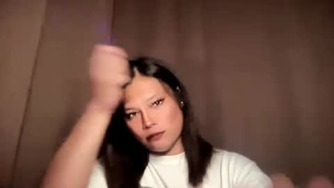 arianna tiara online show from February 2026 11:47:01 PM